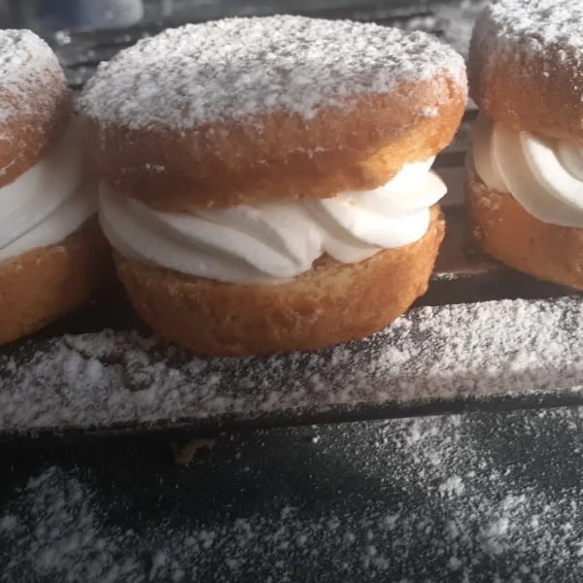 Cream puffs