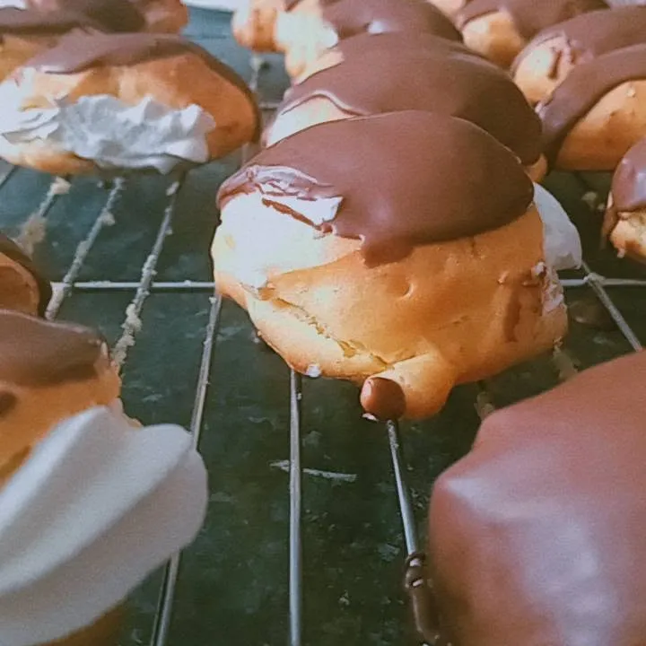 Eclairs